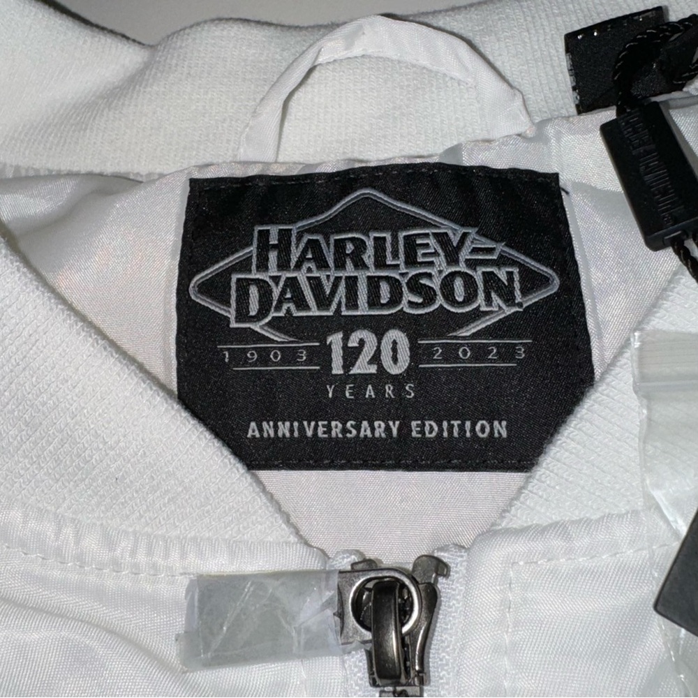 NEW Harley Davidson Women's Bomber Jacket 120th Anniversary 2XL 2X-Large White - Picture 8 of 9